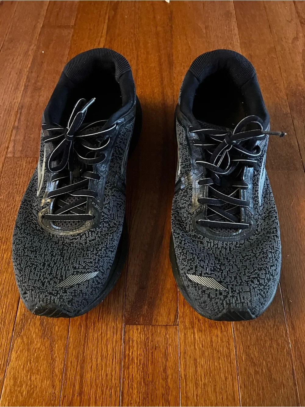 Brooks breathable knit